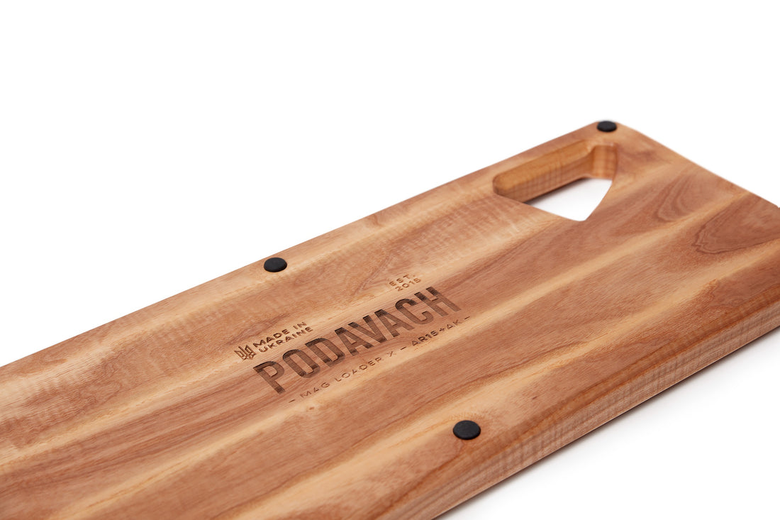 PODAVACH wooden board highlighting the quality in the X-Loader vs U-Loader comparison
