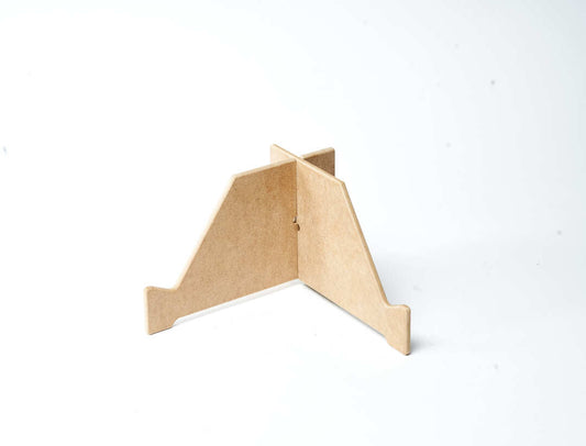 Podavach Product Demonstration Stand — alternate angle
